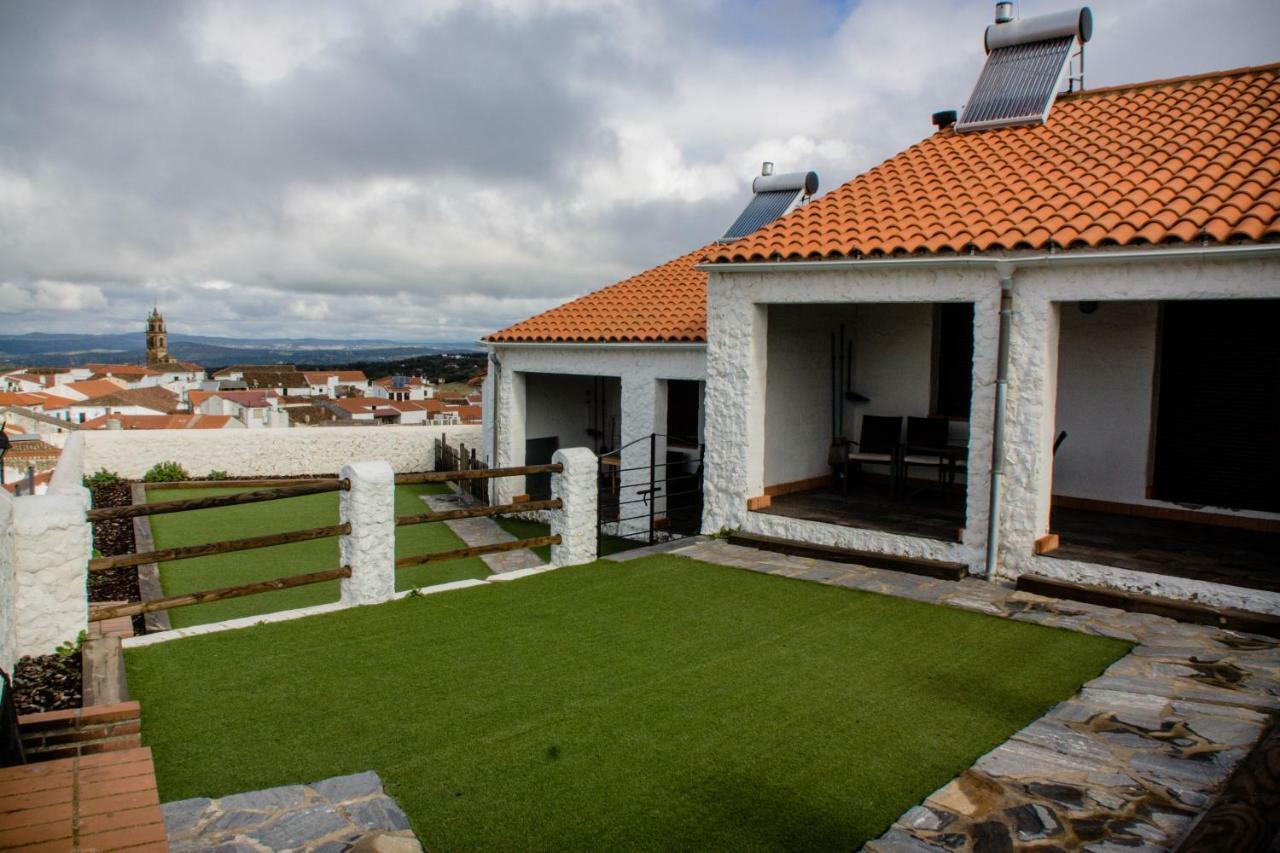 Mirador De Fuentes Konuk evi Fuentes de León Dış mekan fotoğraf